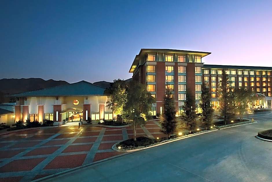 Four Seasons Hotel Westlake Village