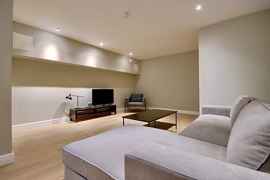 Orange Grove Hotel & Gardens