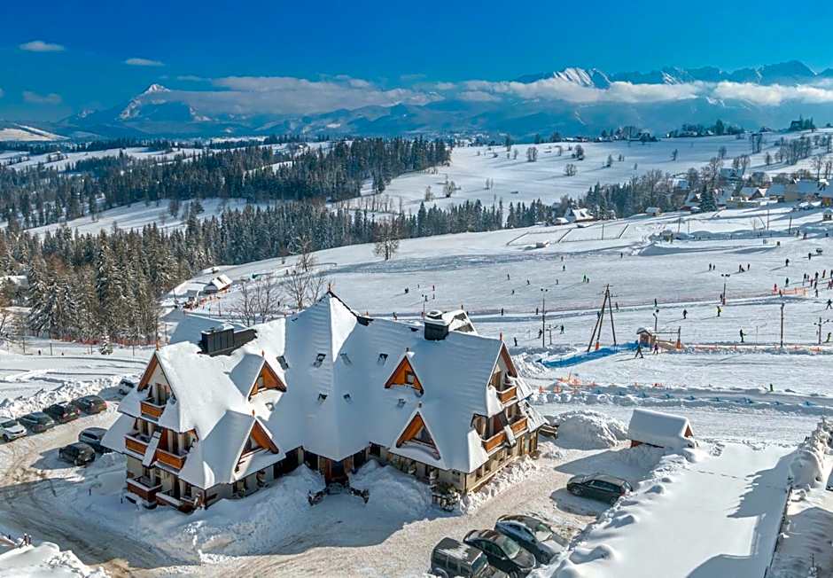 Hotel REDYK Ski&Relax - narty i widok na góry na wyciągnięcie ręki