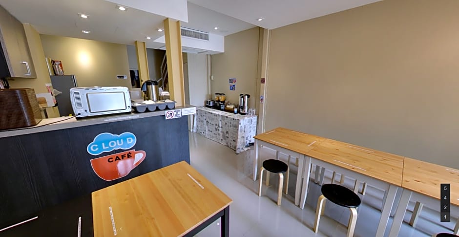 Cloud Nine Lodge Hotel