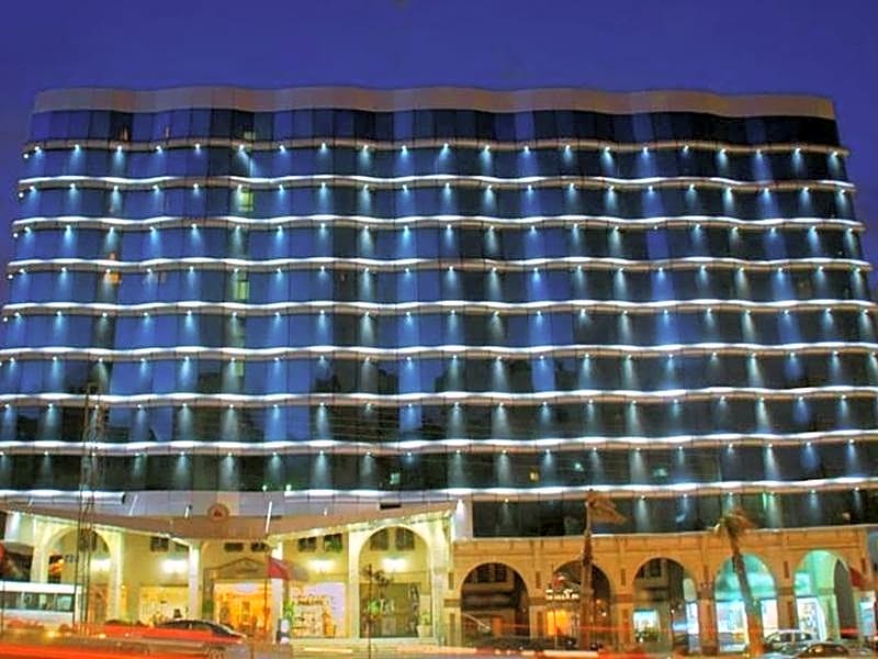 Al Fanar Palace Hotel and Suites