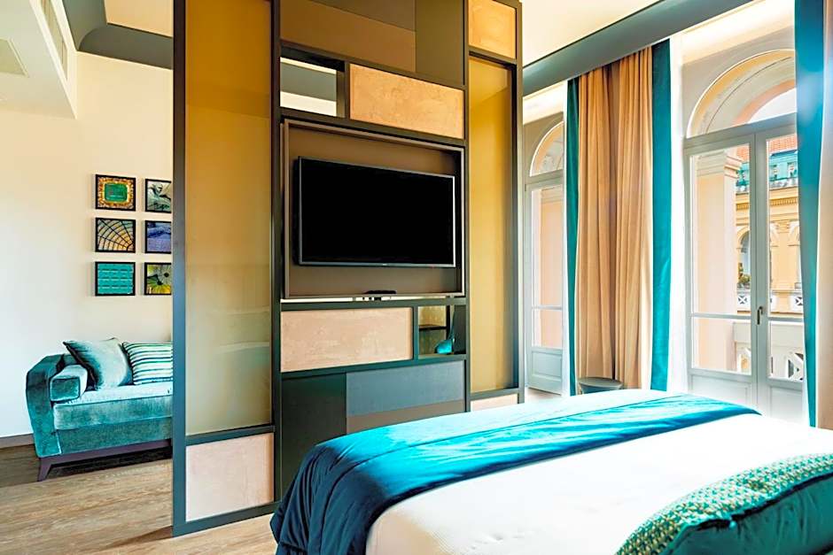 Amadomus Luxury Suites