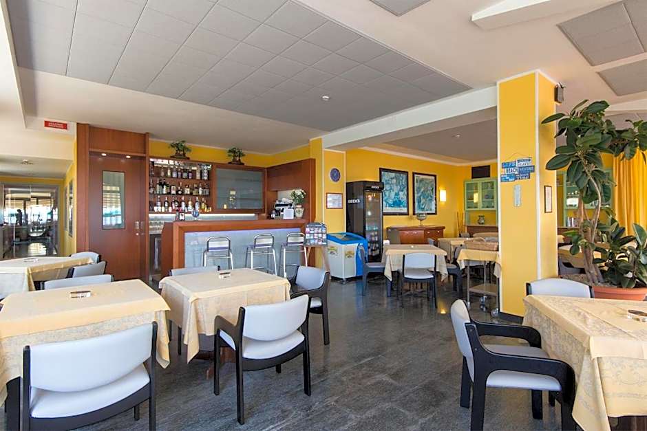 Hotel Bellevue Et Mediterranée