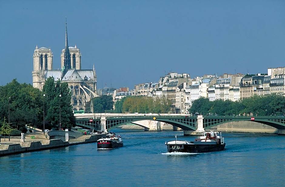 Aparthotel Adagio access Palaiseau Saclay