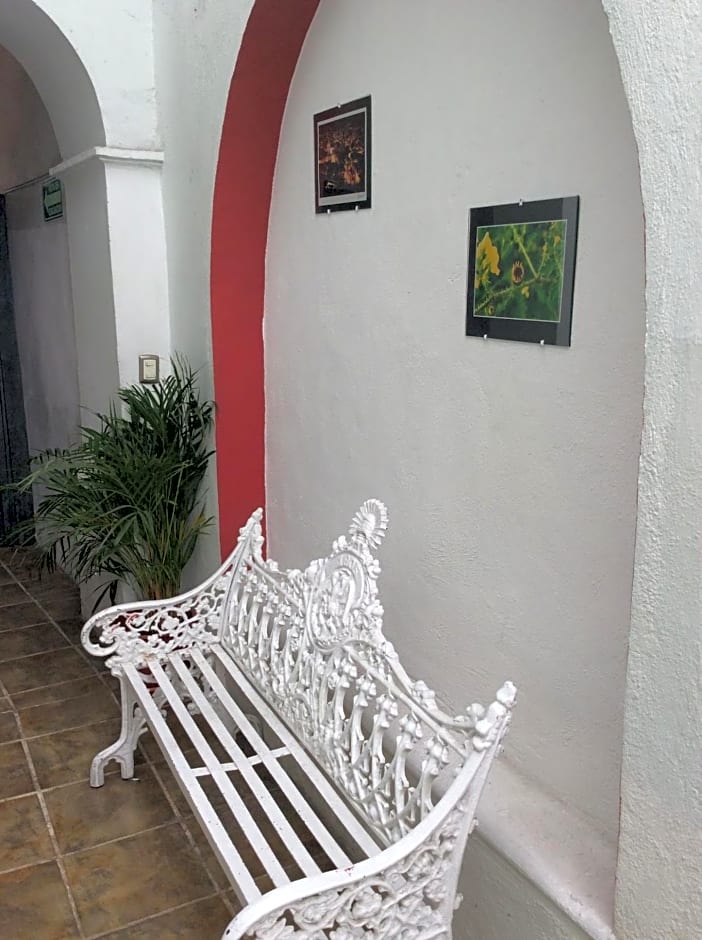 Hotel Rocinante