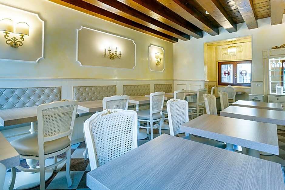 Hotel Orion