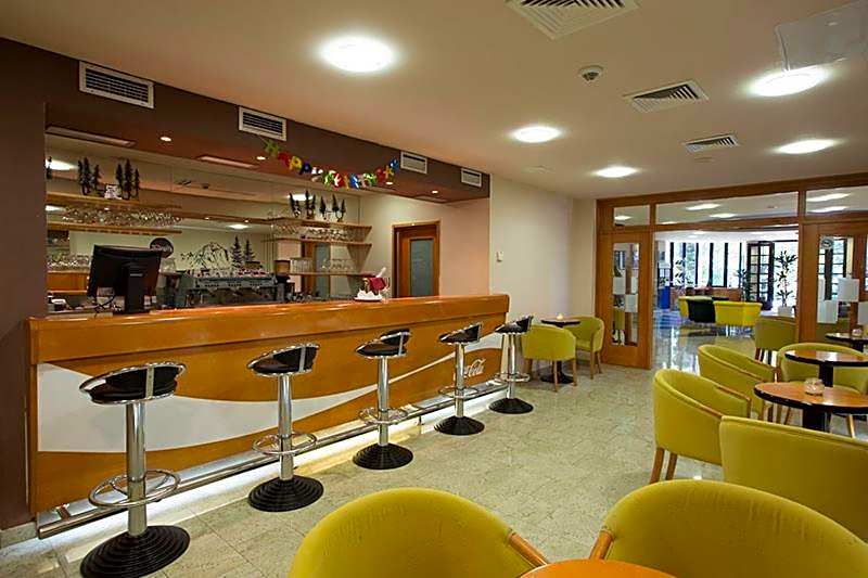 Hotel Tomislavov Dom