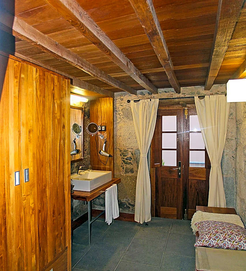Hotel Rural El Mondalón