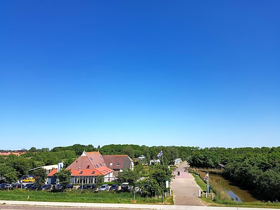 Bed and Breakfast De Zeehoeve