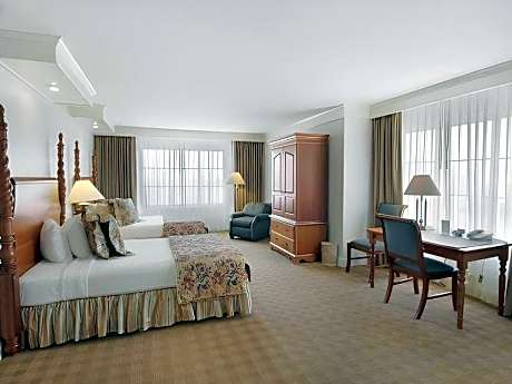 Double Room 2 Double Beds with View