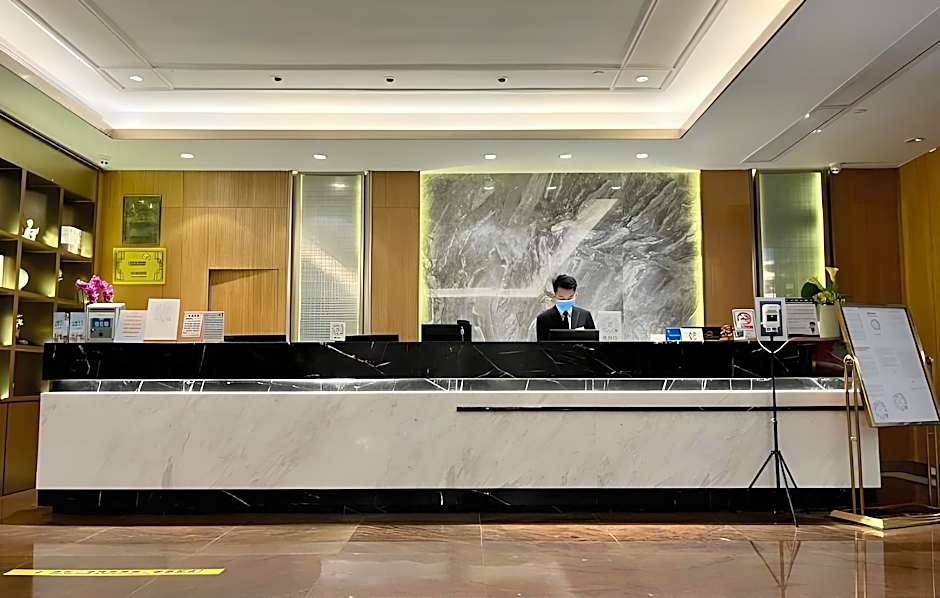 Guangdong Baiyun City Hotel