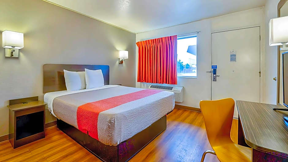 Motel 6-Santa Rosa, NM