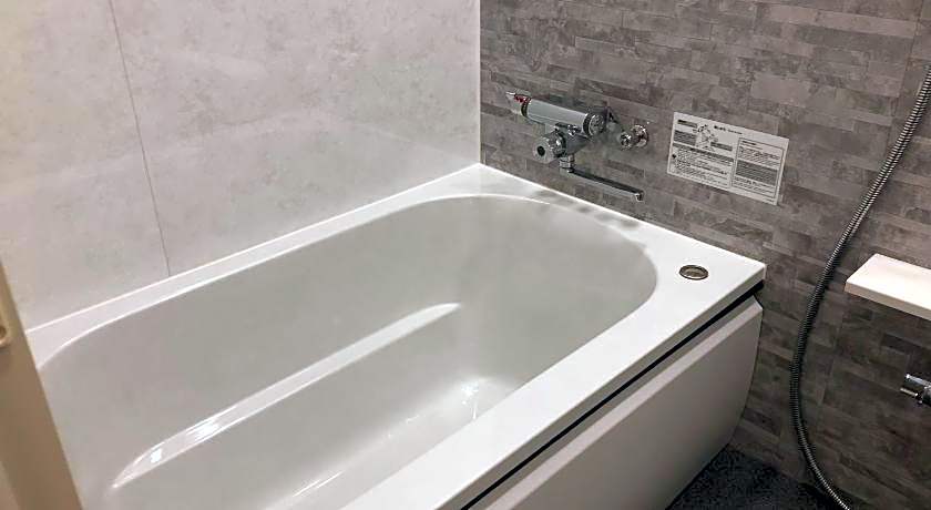 Hotel U