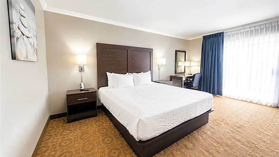Magnuson Grand Pioneer & Suites