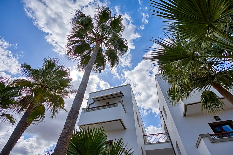 Bella Elena by Estia