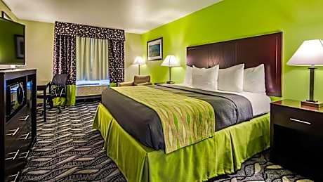 Executive King Room with Sofa - Non-Smoking