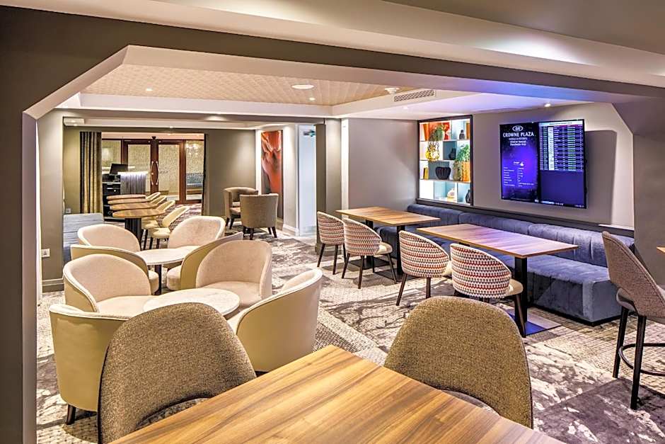 Crowne Plaza Manchester Airport By IHG