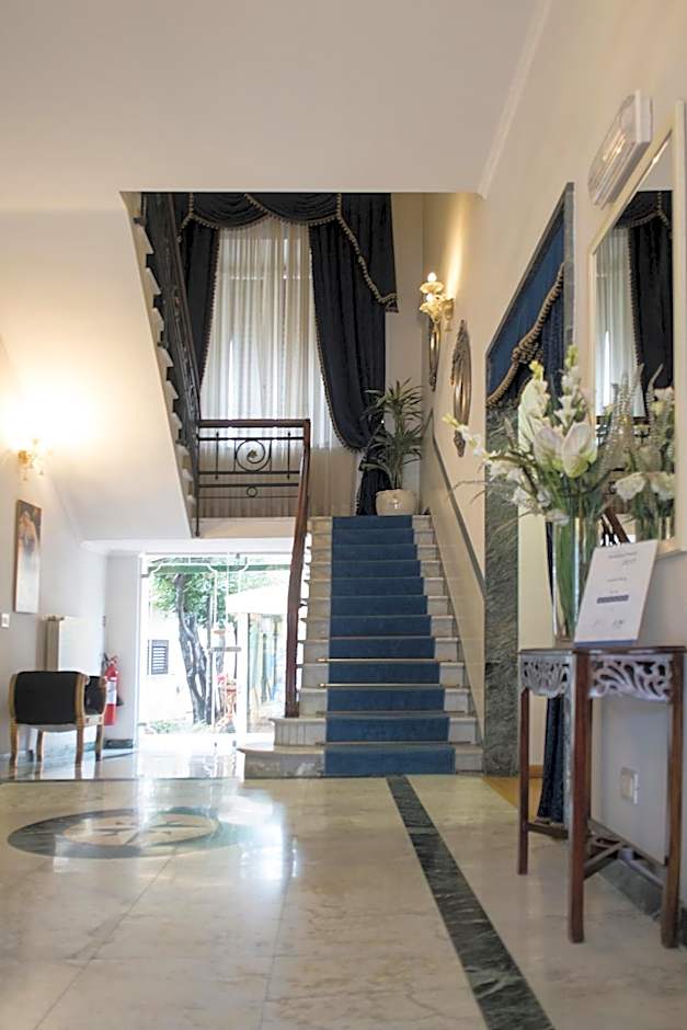 Hotel Navy