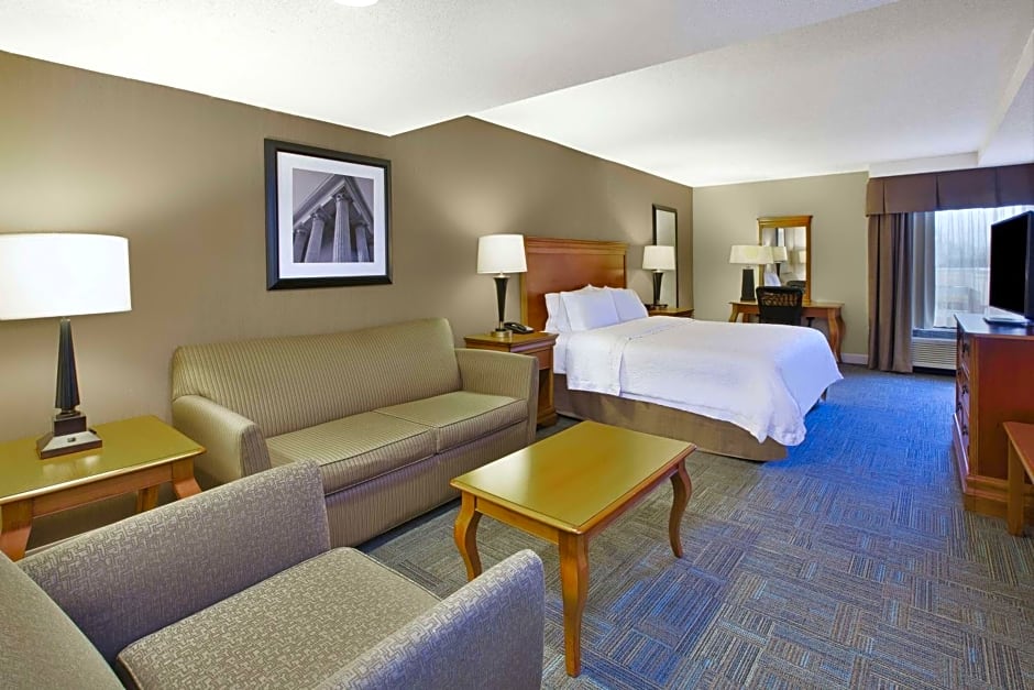 Hampton Inn By Hilton Richmond-West