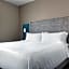 avid hotels - Detroit - Warren By IHG