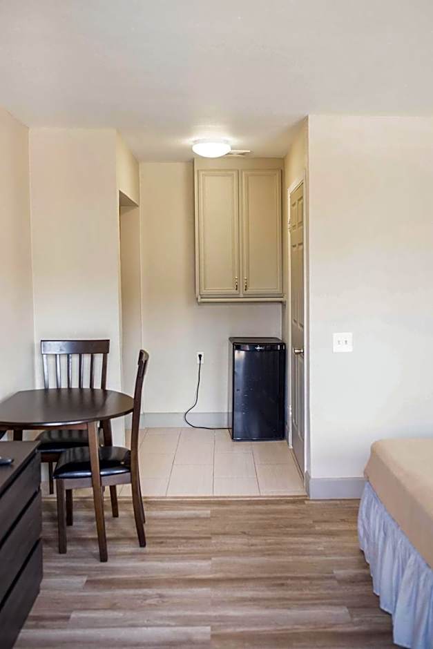 Harmony Inn and Suites