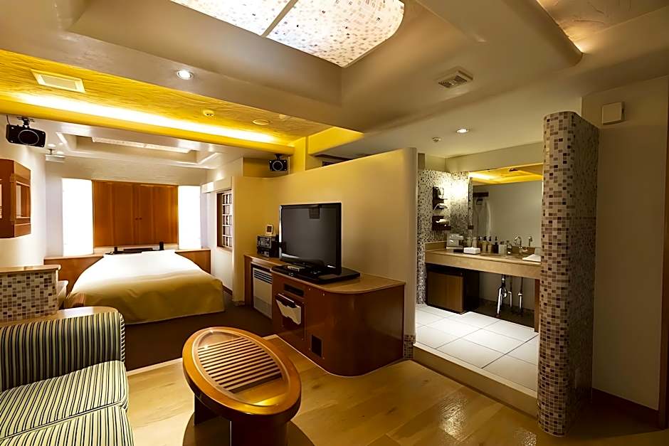 WATER HOTEL Cy (Audlt Only)