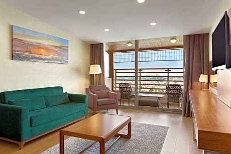 1 Double Bed Suite