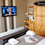Lauriston Hotel