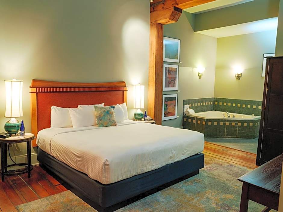 Lancaster Arts Hotel