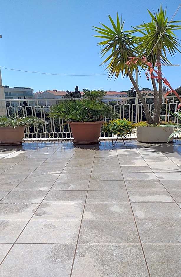 Plavi Žal Apartment