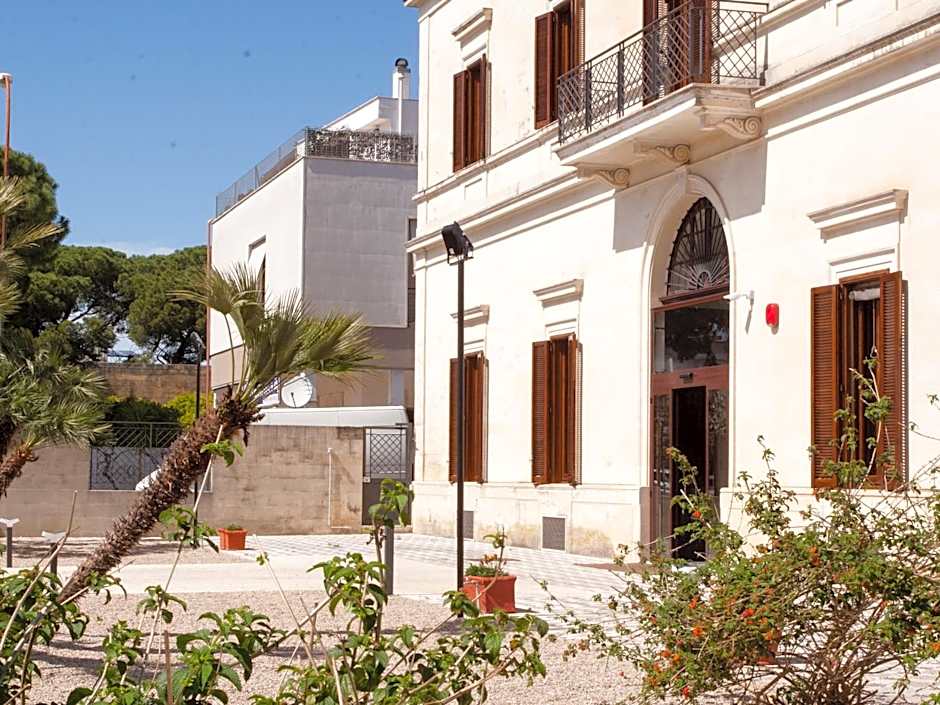 Lobby Collective Hostel - Lecce