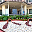 Island Suites Hobby Airport