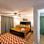 ML 294 Ski-InOut Slope Views Steps to Ballhooter Sleeps 6