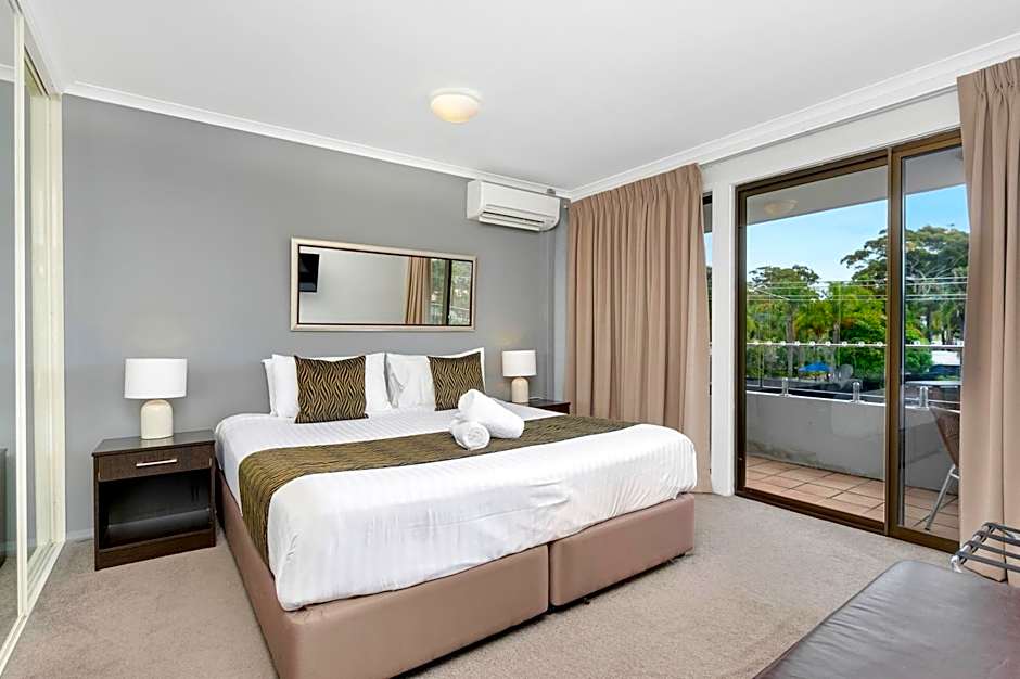 Peninsula Nelson Bay Motel and Serviced Apartments