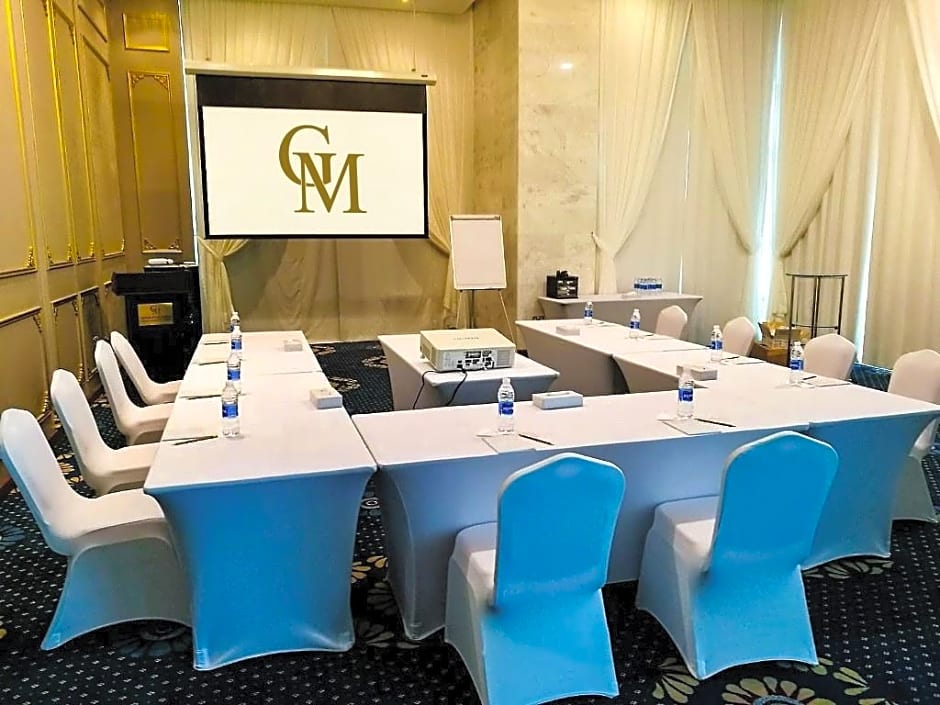 Grand Majestic Hotel