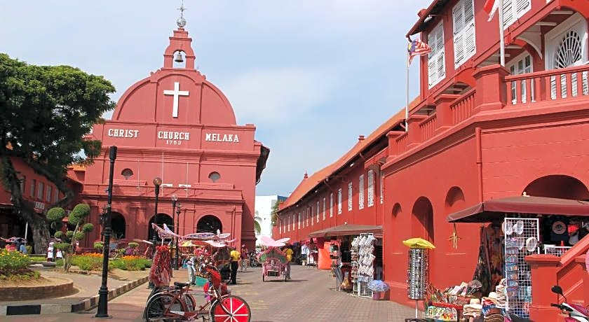 Hallmark Crown Hotel