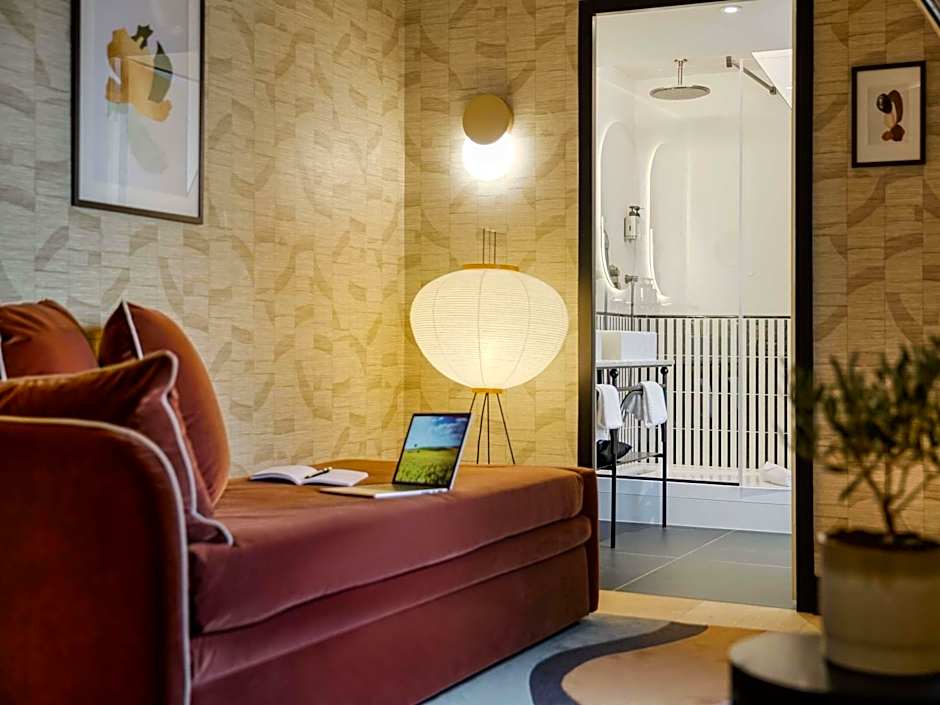 Hotel Faubourg Galant Paris - Handwritten Collection