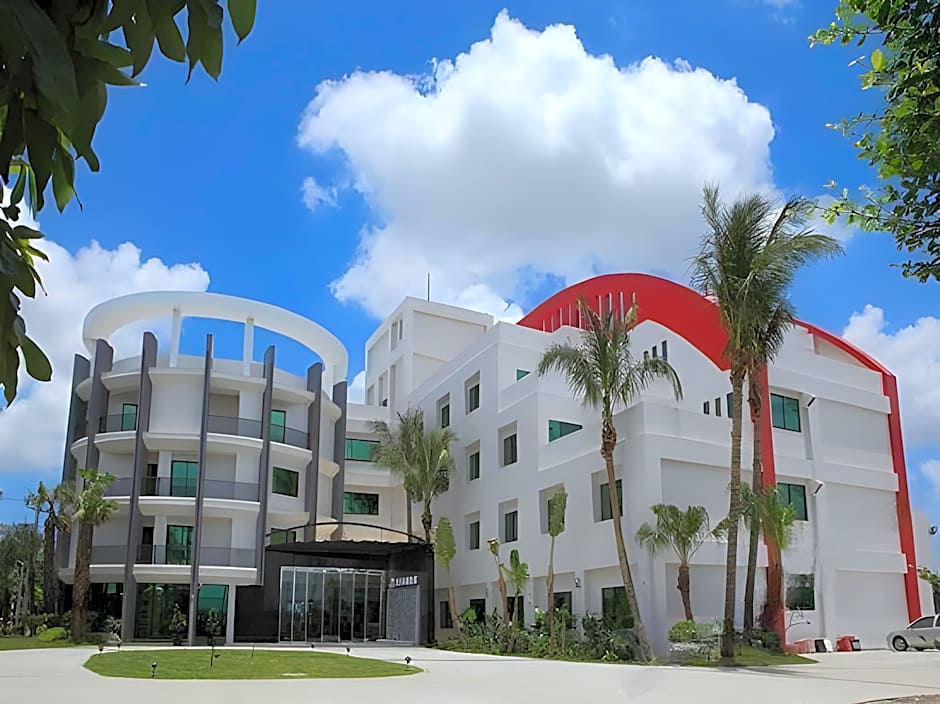 L'arc Hotel