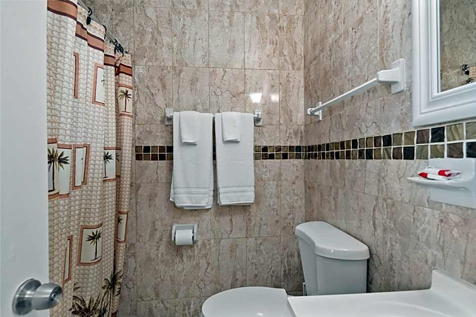 Tamiami Motel – Naples, FL