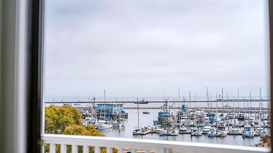 Oceano Hotel and Spa Half Moon Bay Harbor