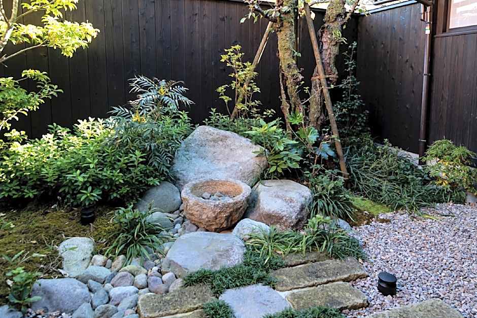 Shirosaki Onsen Umashi Kakureya Yuyado Yamayoshi