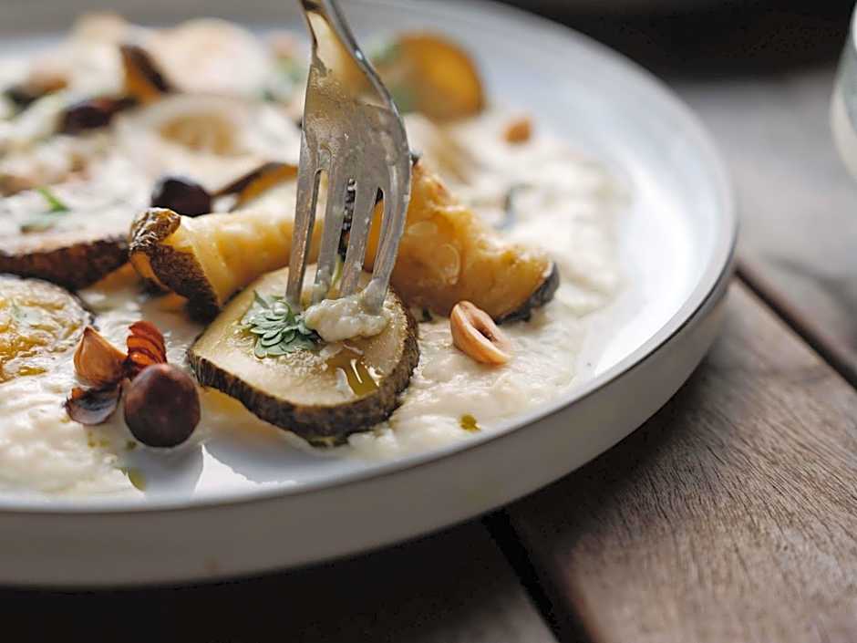 Wonil Hotel Perth, Handwritten Collection