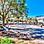 The Historic West Walker Motel
