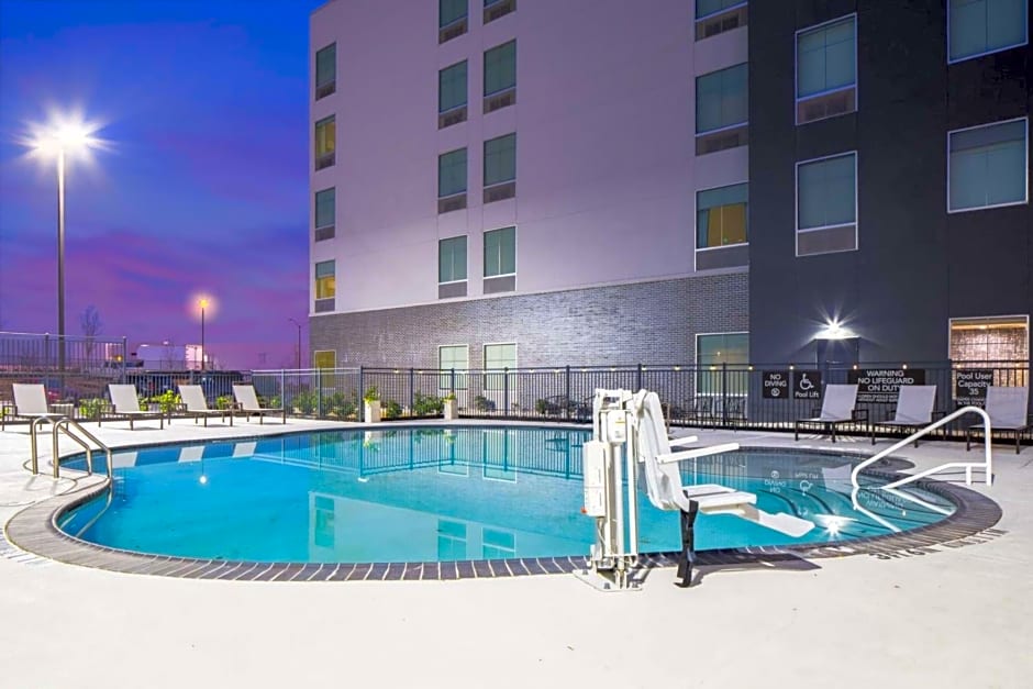 Homewood Suites by Hilton DFW Airport South, TX