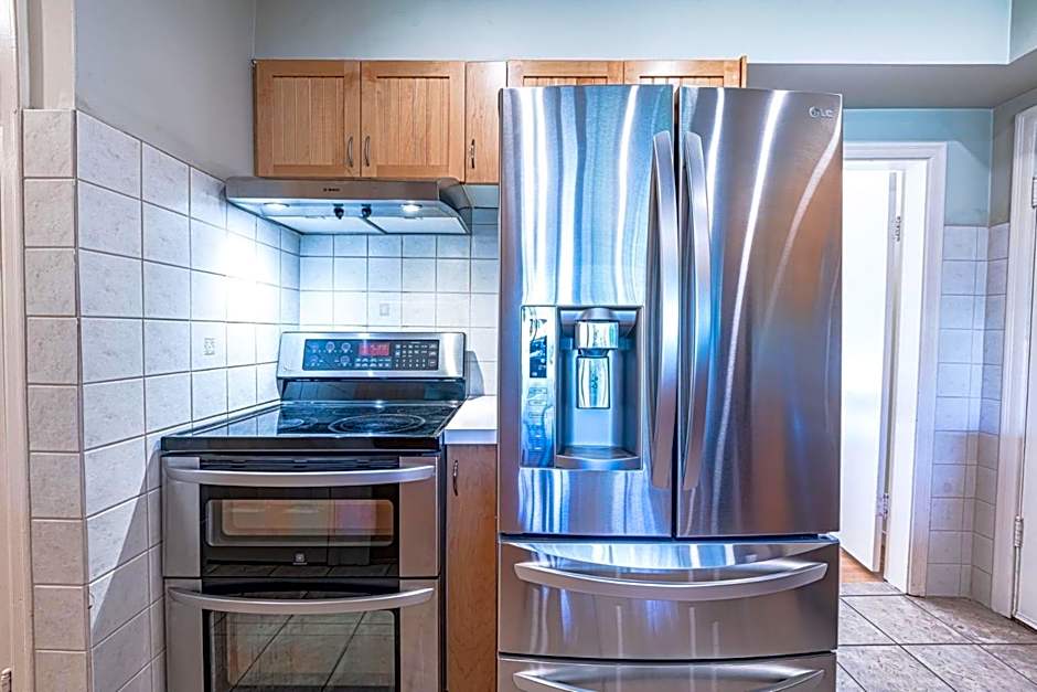 Three-Tree Villa-Central Location