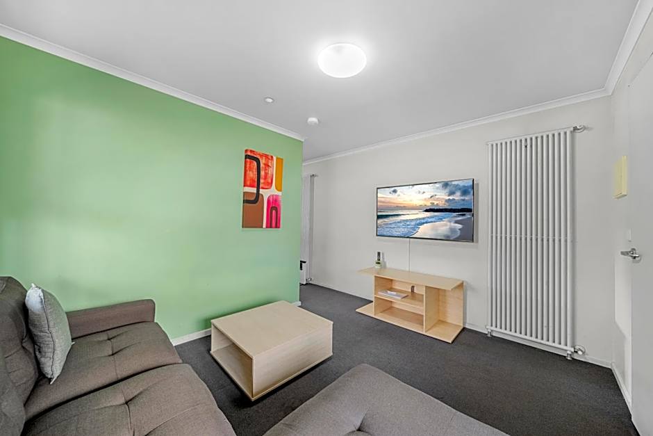 Sovereign Views Apartments