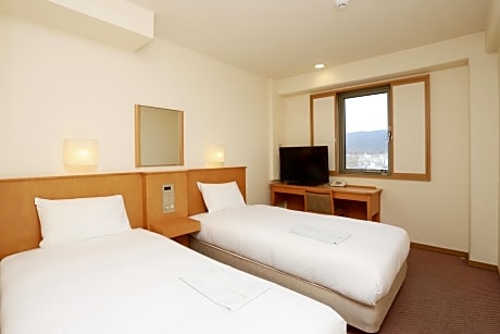 Twin Room - Non-Smoking
