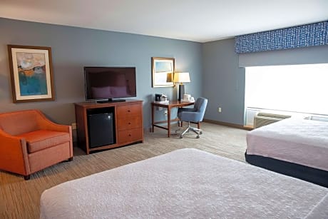 Queen Room with Two Queen Beds - Mobility Access/Non-Smoking