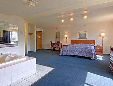 Super 8 by Wyndham Beckley