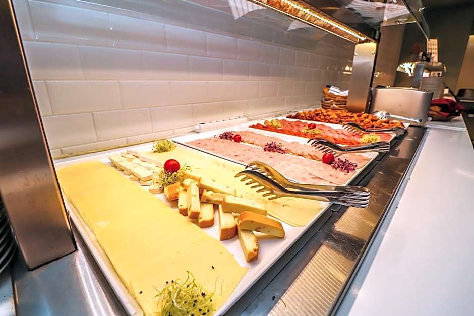 Hotel Yacht Wellness & Business